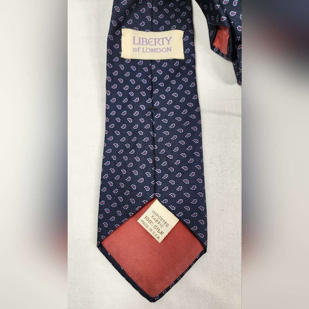 VINTAGE LIBERTY OF LONDON 100% SILK MEN'S TIE, BLUE / PAISLEY - Picture 3 of 6